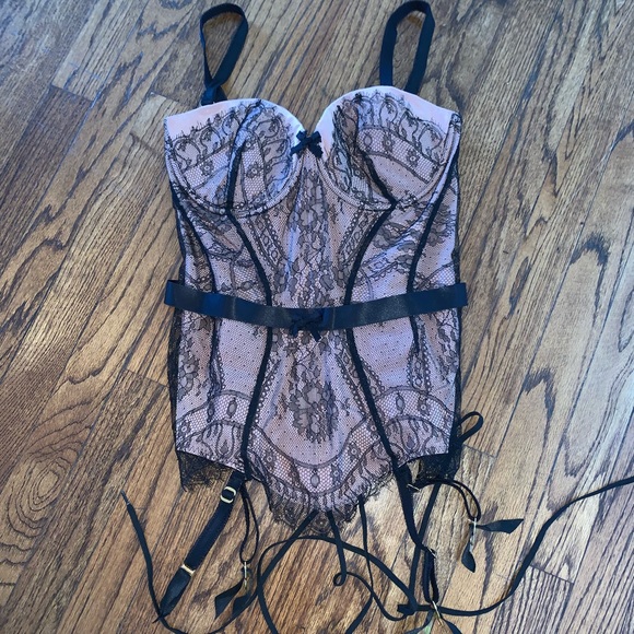 Pink Agent Provocateur Sylvea Corset Size 4 NWOT - Picture 2 of 5